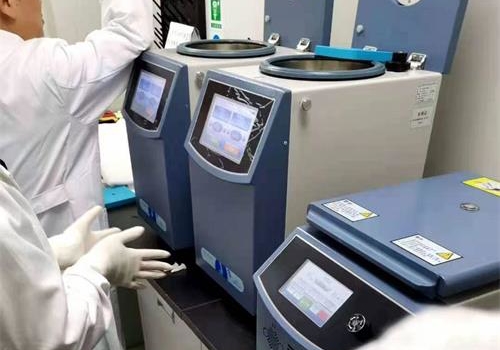 高速離心機(jī),醫(yī)用離心機(jī),高速冷凍離心機(jī),低速離心機(jī),冷凍離心機(jī),臺(tái)式離心機(jī)-湖南可成儀器設(shè)備有限公司